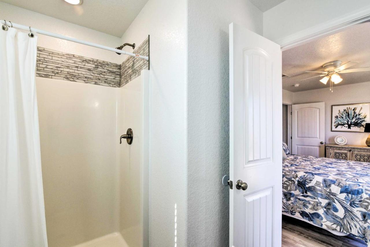 Coastal Surfside Beach House Walk To The Ocean! المظهر الخارجي الصورة